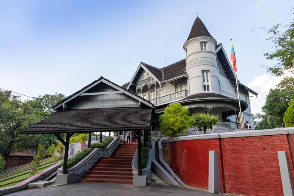 Asian Smile Hotel Yangon Exterior foto