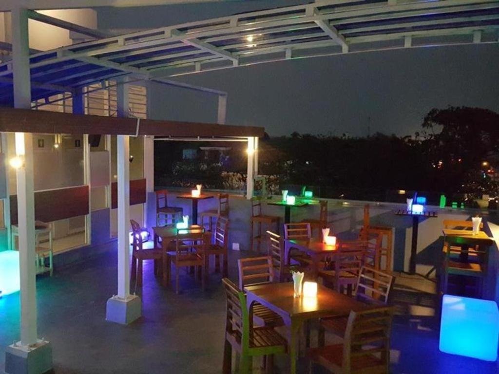 Asian Smile Hotel Yangon Exterior foto