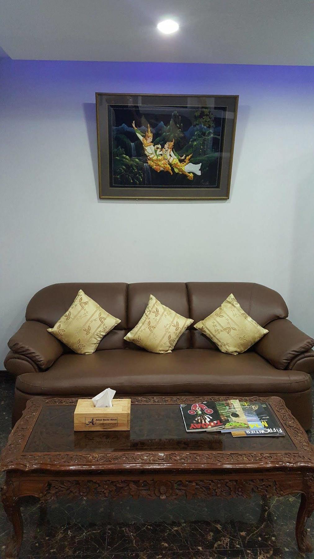 Asian Smile Hotel Yangon Exterior foto