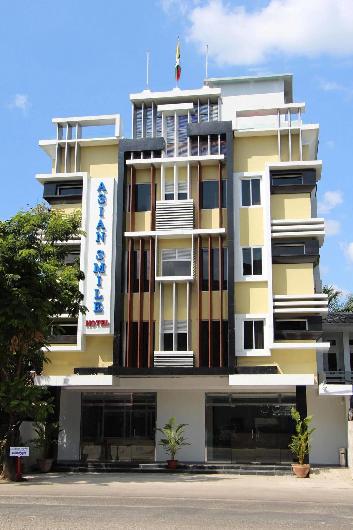 Asian Smile Hotel Yangon Exterior foto